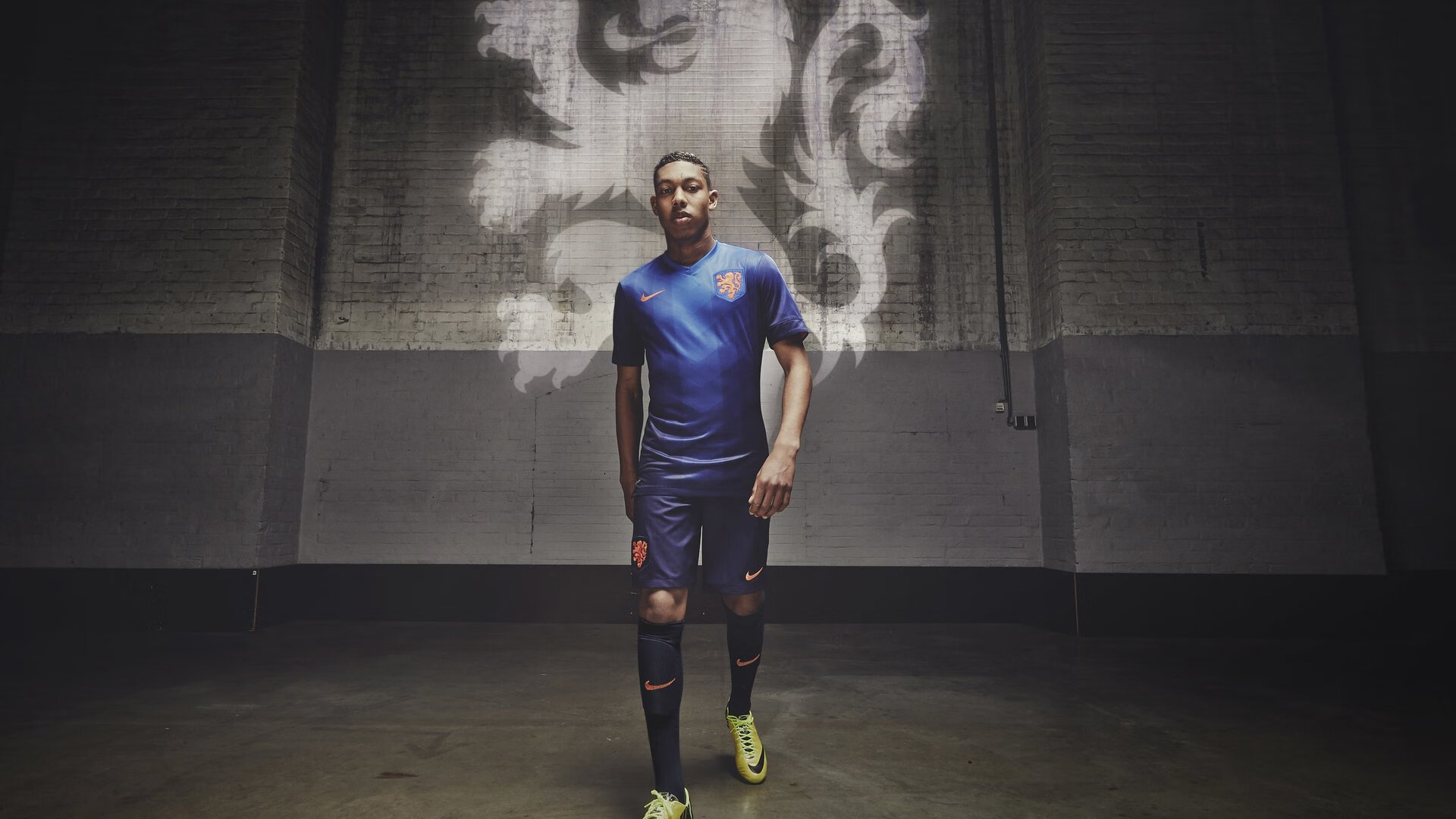 斯滕伯根赛后谈训练细节与经验，斯滕伯格的书